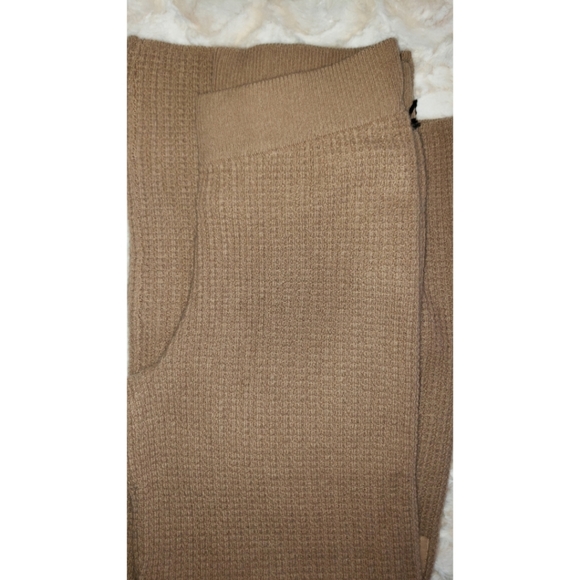❗FLASH SALE! ALO CASHMERE PANT - Picture 7 of 8
